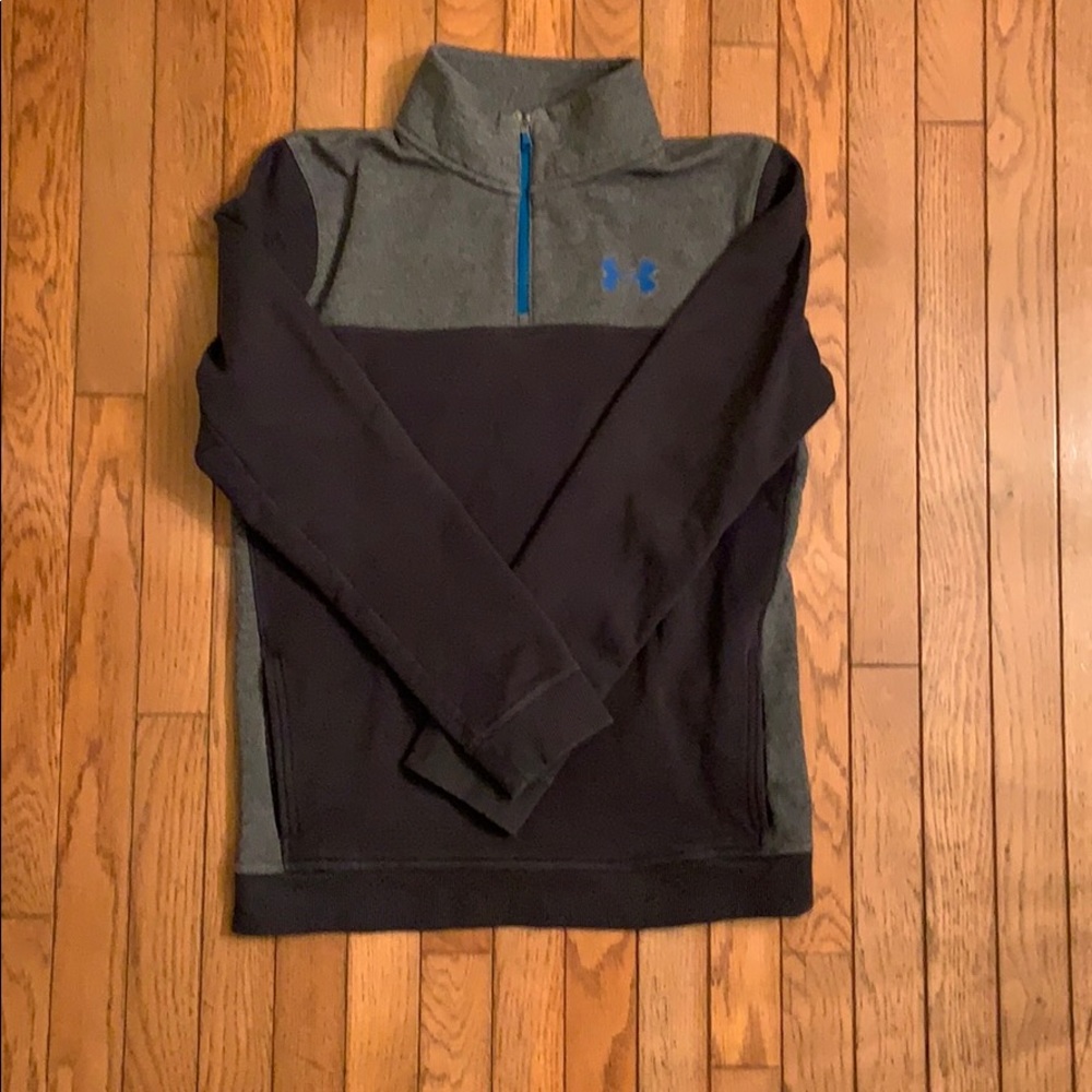 Youth Under Armour cold gear 1/4 zip XL